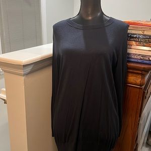 ANN TAYLOR NBW NAVY LONG SLEEVED 24% wool sweater